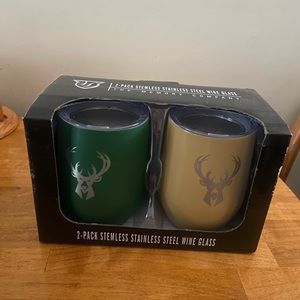 The Memory Company 2-Pk deer hunting stemless stainless steel wine cups w/lids